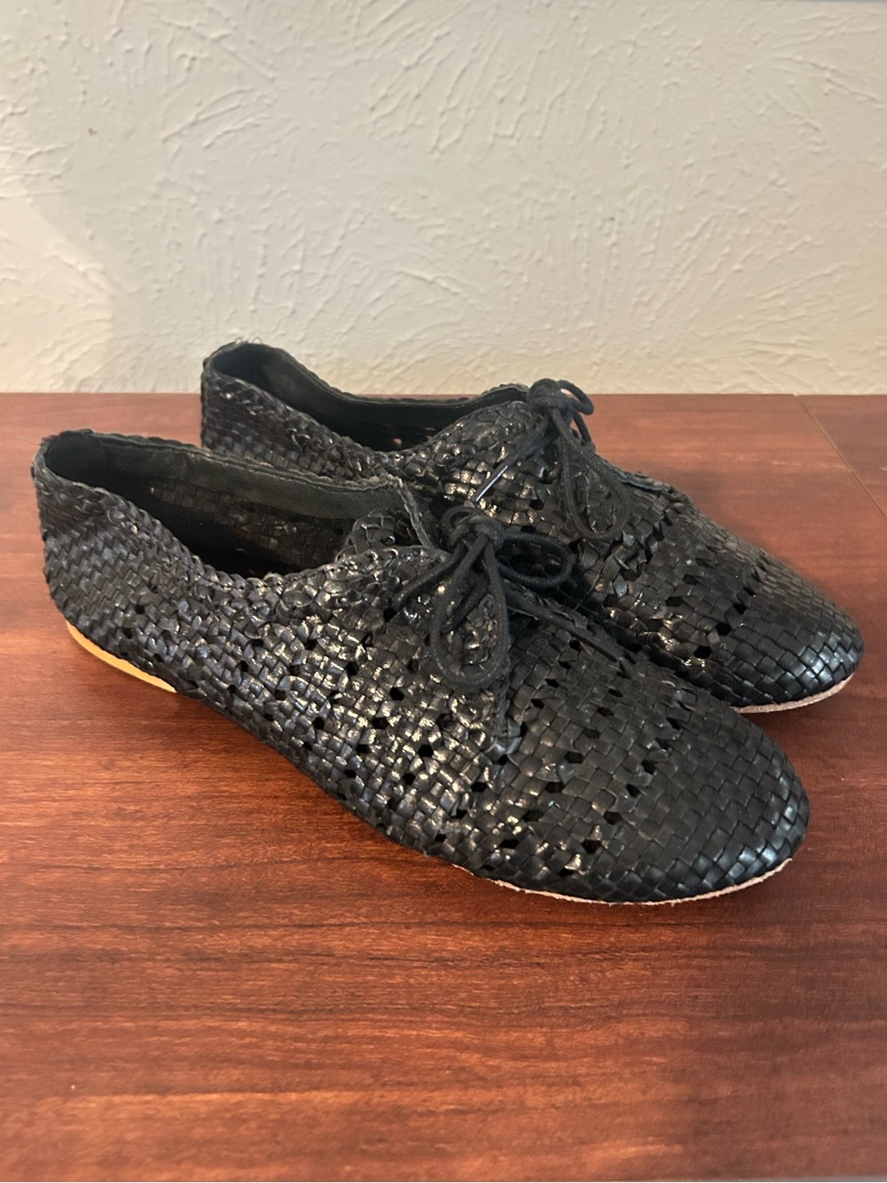 DANIELA MORI Italian Black Leather Woven Flats Oxford  8 38